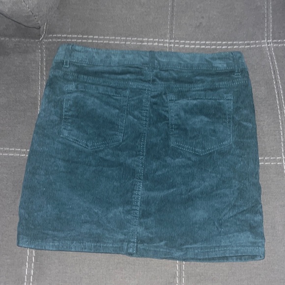 Corduroy skirt - Picture 2 of 4